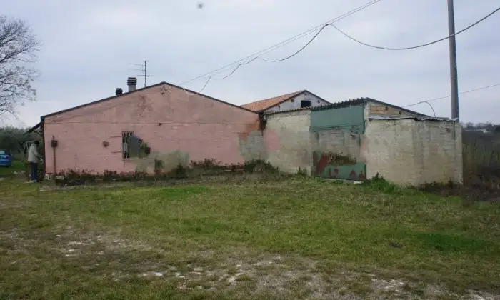 Rexer-Ortona-Rustico-Casale-in-Contrada-Cappellini-Ortona-Giardino