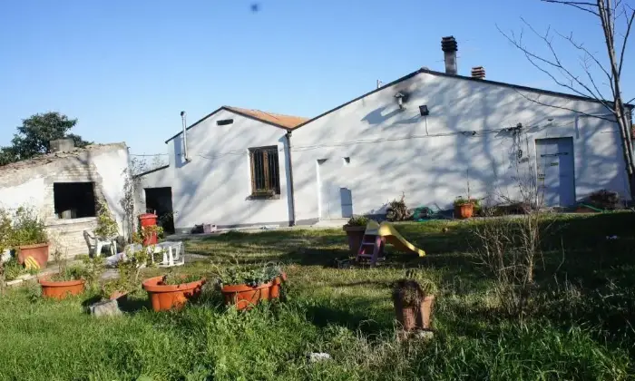 Rexer-Ortona-Rustico-Casale-in-Contrada-Cappellini-Ortona-Giardino
