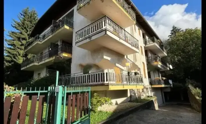 Rexer-Barzio-Appartamento-in-Via-Plati-Francesca-Barzio-Terrazzo