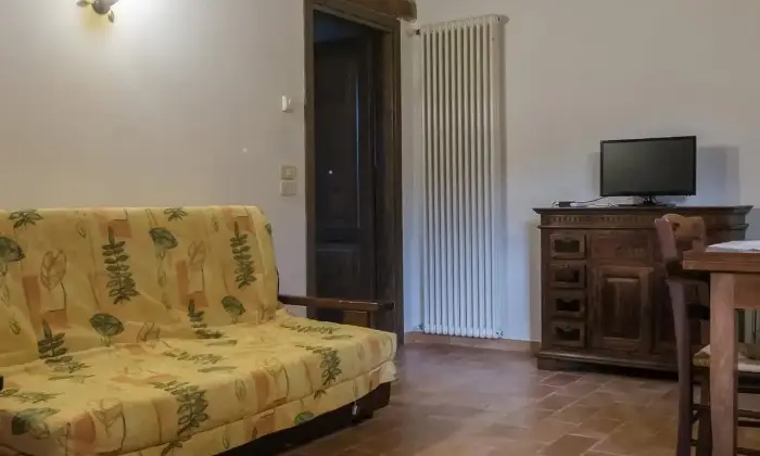 Rexer-Grosseto-Tenuta-con-residenza-struttura-ricettiva-terreno-e-potenzialit-edificatoria-Altro