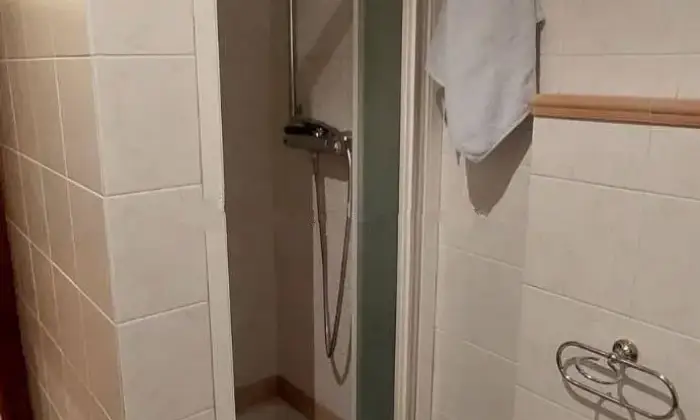 Rexer-Siena-Appartamento-Strada-di-Pieve-al-Bozzone-Fuori-Porta-Pispini-Siena-Bagno