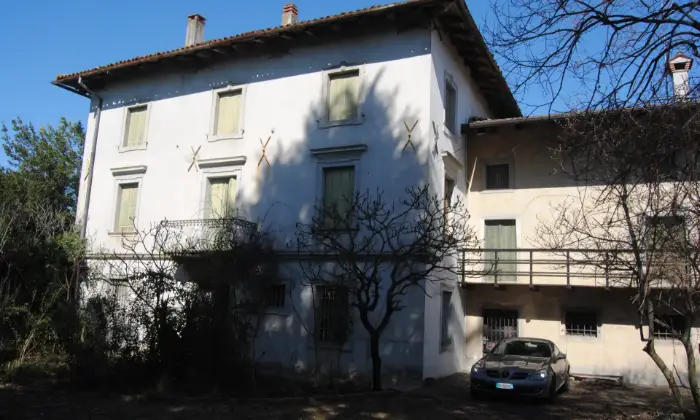 Rexer-Tricesimo-Villa-storica-con-depandance-vendesi-Terrazzo