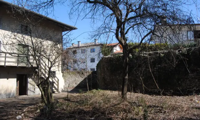 Rexer-Tricesimo-Villa-storica-con-depandance-vendesi-Giardino