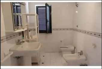 Rexer-Guardia-Sanframondi-Appartamento-in-vendita-in-via-SantAnna-a-Guardia-Sanframondi-Bagno