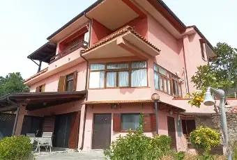 Rexer-Santa-Marina-Vendesi-villa-in-Contrada-Lupinata-a-SANTA-MARINA-SA-Terrazzo