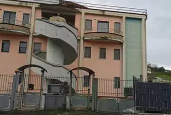 Rexer-Benevento-Appartamento-con-garage-e-terrazzo-in-via-Masseria-Gubitosa-Terrazzo