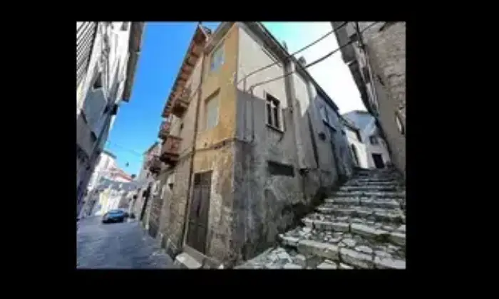 Rexer-Vairano-Patenora-Palazzina-in-vendita-in-via-Lucio-Geremia-a-Vairano-Patenora-Terrazzo