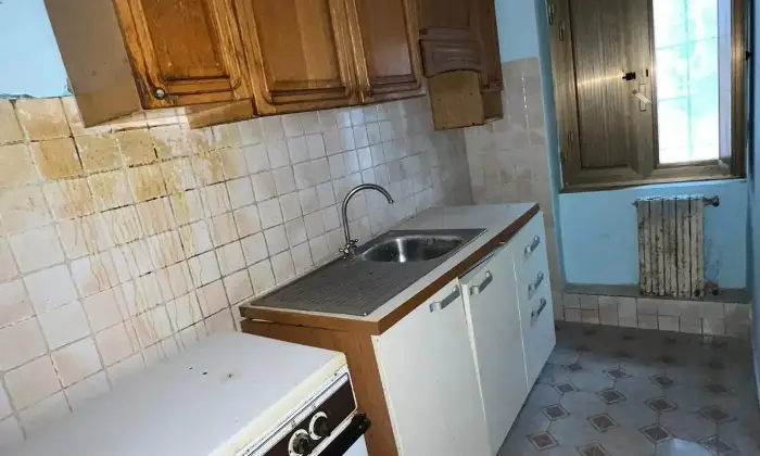 Rexer-Vairano-Patenora-La-palazzina-e-libera-Cucina