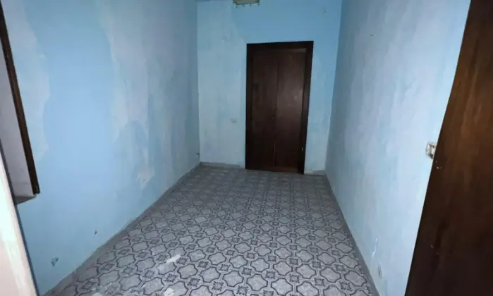 Rexer-Vairano-Patenora-La-palazzina-e-libera-Altro