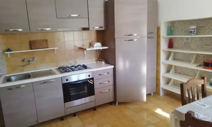 Rexer-Scalea-Vendesi-casa-a-Scalea-nel-centro-storico-Cucina