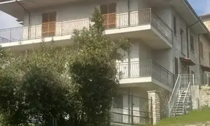 Rexer-Alta-Val-Tidone-Casa-indipendente-in-vendita-a-CAMINATA-ALTA-VAL-TIDONE-PC-Giardino
