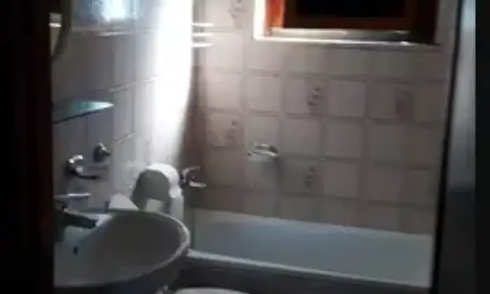 Rexer-Montecilfone-Casa-singola-Bagno