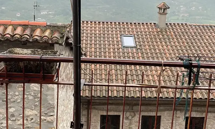 Rexer-Gavignano-Casa-al-centro-storico-di-Gavignano-Terrazzo