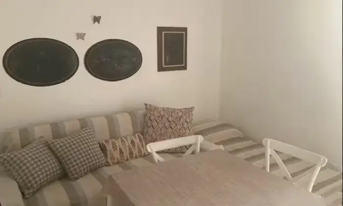 Rexer-Ostuni-Vendesi-Casa-con-cortile-in-Via-Giuseppe-LibertiniOSTUNI-Salone