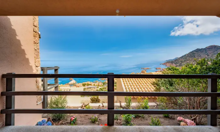 Rexer-Trinit-dAgultu-e-Vignola-VENDO-VILLETTA-OTTIME-CONDIZIONI-VICINO-AL-MARE-CON-PISCINA-Terrazzo