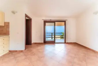 Rexer-Trinit-dAgultu-e-Vignola-VENDO-VILLETTA-OTTIME-CONDIZIONI-VICINO-AL-MARE-CON-PISCINA-Cucina