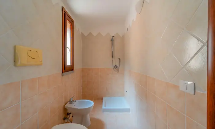 Rexer-Trinit-dAgultu-e-Vignola-VENDO-VILLETTA-OTTIME-CONDIZIONI-VICINO-AL-MARE-CON-PISCINA-Bagno