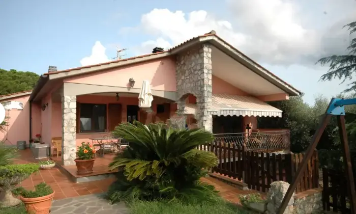 Rexer-Portoferraio-Vendesi-villa-in-Localit-Capannone-a-Portoferraio-Giardino
