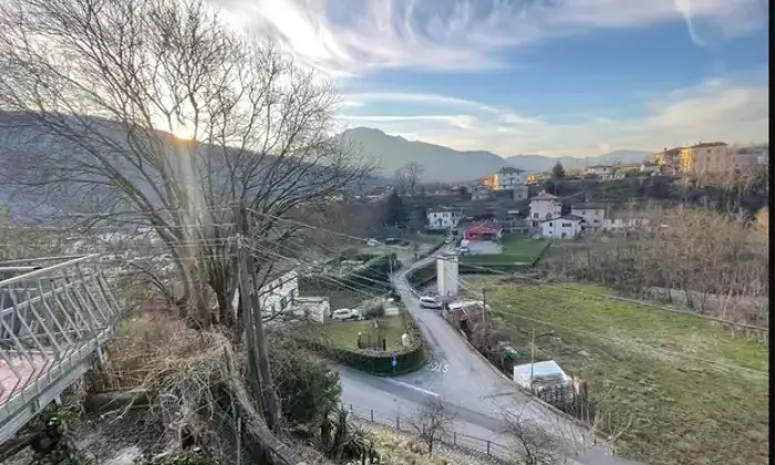 Rexer-Coreglia-Antelminelli-Appartamento-in-vendita-in-via-di-Ghivizzano-a-Coreglia-Antelminelli-Terrazzo