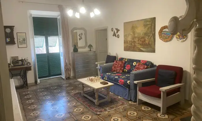 Rexer-Pontinvrea-Casa-indipendente-in-vendita-a-Pontinvrea-SV-SALONE