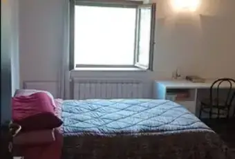 Rexer-Valtopina-Vendesi-Casa-con-accesso-indipendente-VALTOPINA-PG-CameraDaLetto