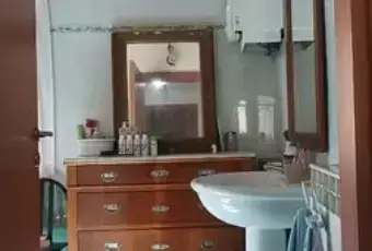 Rexer-Valtopina-Vendesi-Casa-con-accesso-indipendente-VALTOPINA-PG-Cucina