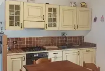 Rexer-Valtopina-Vendesi-Casa-con-accesso-indipendente-VALTOPINA-PG-Cucina