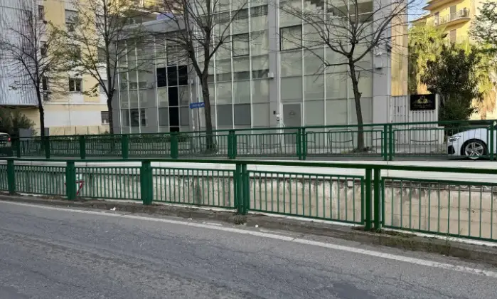 Rexer-Cosenza-Intero-edificio-multi-piano-Giardino