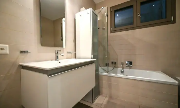 Rexer-Lugano-Appartamento-Lugano-con-vista-Lago-Bagno