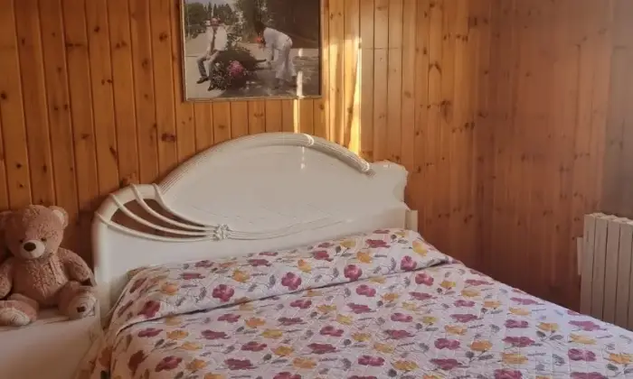 Rexer-Fanano-Propriet-rustica-in-vendita-in-via-Ca-Zorra-CameraDaLetto