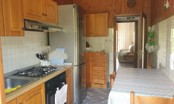 Rexer-Folignano-Trilocale-via-Bolzano-La-Pigna-Pigna-Bassa-Folignano-Cucina