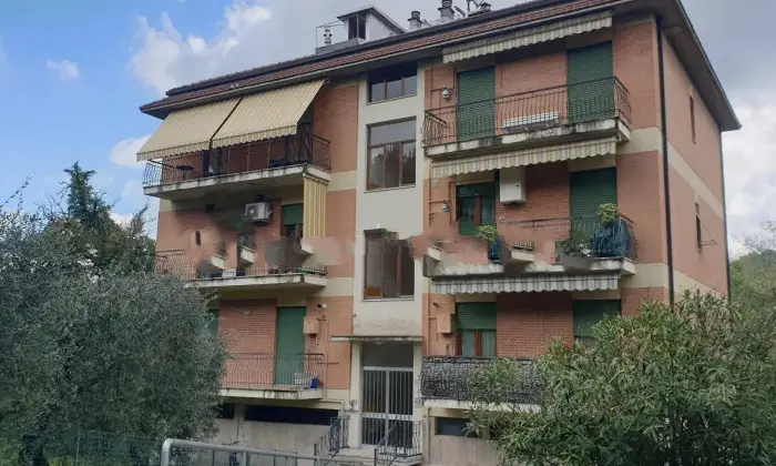 Rexer-Folignano-Trilocale-via-Bolzano-La-Pigna-Pigna-Bassa-Folignano-Terrazzo