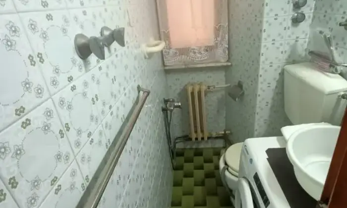 Rexer-Grosseto-Appartamento-in-vendita-in-viale-Goffredo-Mameli-a-Grosseto-Bagno