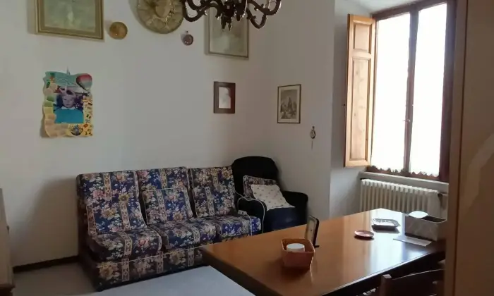 Rexer-Grosseto-Appartamento-in-vendita-in-viale-Goffredo-Mameli-a-Grosseto-Salone