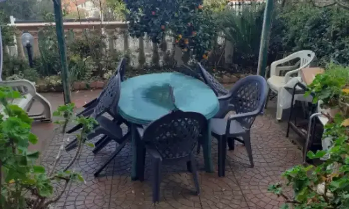 Rexer-Mendicino-Appartamento-in-Via-Leonardo-da-Vinci-Mendicino-Giardino