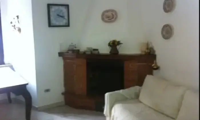 Rexer-Sesto-Campano-CasaIndipendente-in-Via-Vicinale-Santilli-Sesto-Campano-Salone