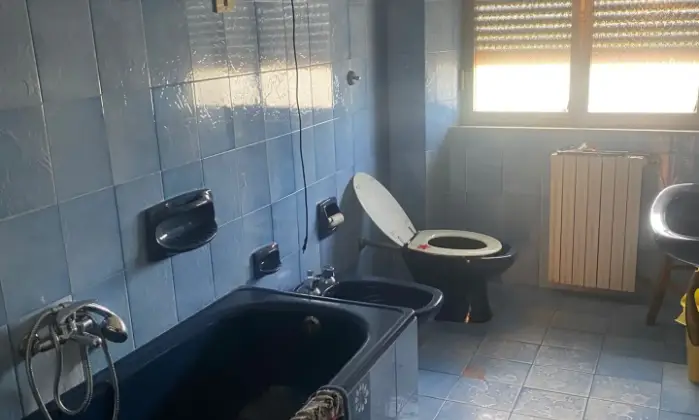 Rexer-San-Basilio-Vendesi-casa-indipendente-con-due-appartamenti-a-SAN-BASILIO-BAGNO