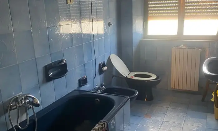 Rexer-San-Basilio-Vendesi-appartamento-con-cantina-a-SAN-BASILIO-SU-BAGNO