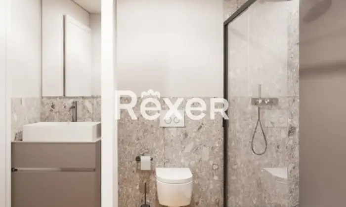 Rexer-SANREMO-Appartamento-tre-locali-con-ampi-balconi-Bagno