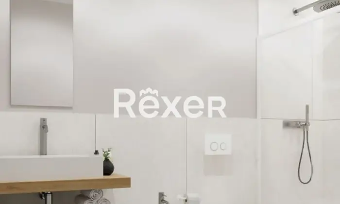 Rexer-SANREMO-Appartamento-duplex-con-patio-Bagno