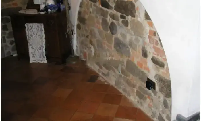 Rexer-Uzzano-Casa-di-paese-in-vendita-in-via-A-Bardelli-Uzzano-Altro