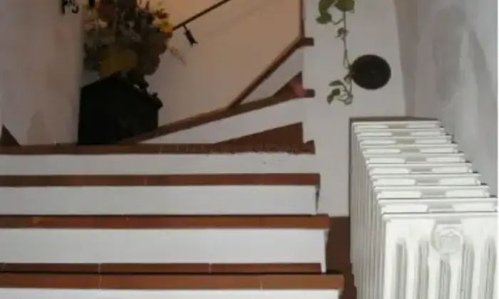 Rexer-Uzzano-Casa-di-paese-in-vendita-in-via-A-Bardelli-Uzzano-Altro