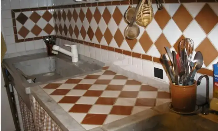Rexer-Uzzano-Casa-di-paese-in-vendita-in-via-A-Bardelli-Uzzano-Cucina