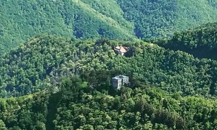 Rexer-Alto-Reno-Terme-Incantevole-ed-esclusivo-Castello-tra-le-nuvole-Terrazzo