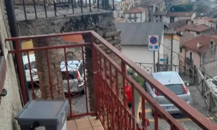 Rexer-Celano-Vendesi-appartamento-a-Celano-NUDA-PROPRIETA-Terrazzo