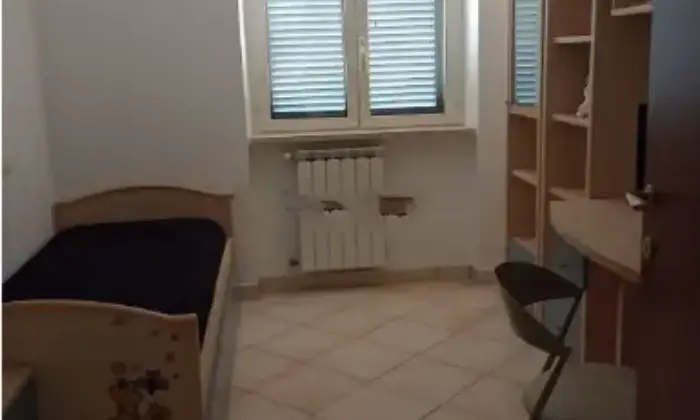 Rexer-Montelibretti-Trilocale-in-vendita-in-piazza-Palmiro-Togliatti-Altro