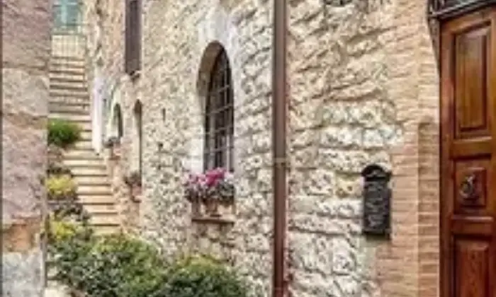 Rexer-Semproniano-Appartamento-in-vendita-in-via-della-Cisterna-a-Semproniano-Terrazzo