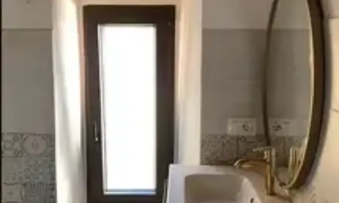 Rexer-Semproniano-Appartamento-in-vendita-in-via-della-Cisterna-a-Semproniano-Bagno