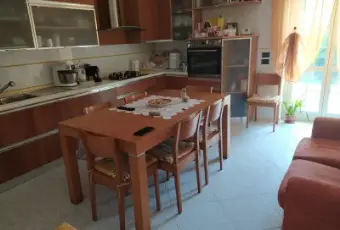 Rexer-Francavilla-al-Mare-Terratetto-con-depandance-e-giardino-CUCINA
