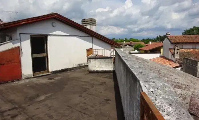 Rexer-Romans-DIsonzo-Appartamento-in-vendita-in-Piazza-dei-Caduti-a-Romans-dIsonzo-Terrazzo